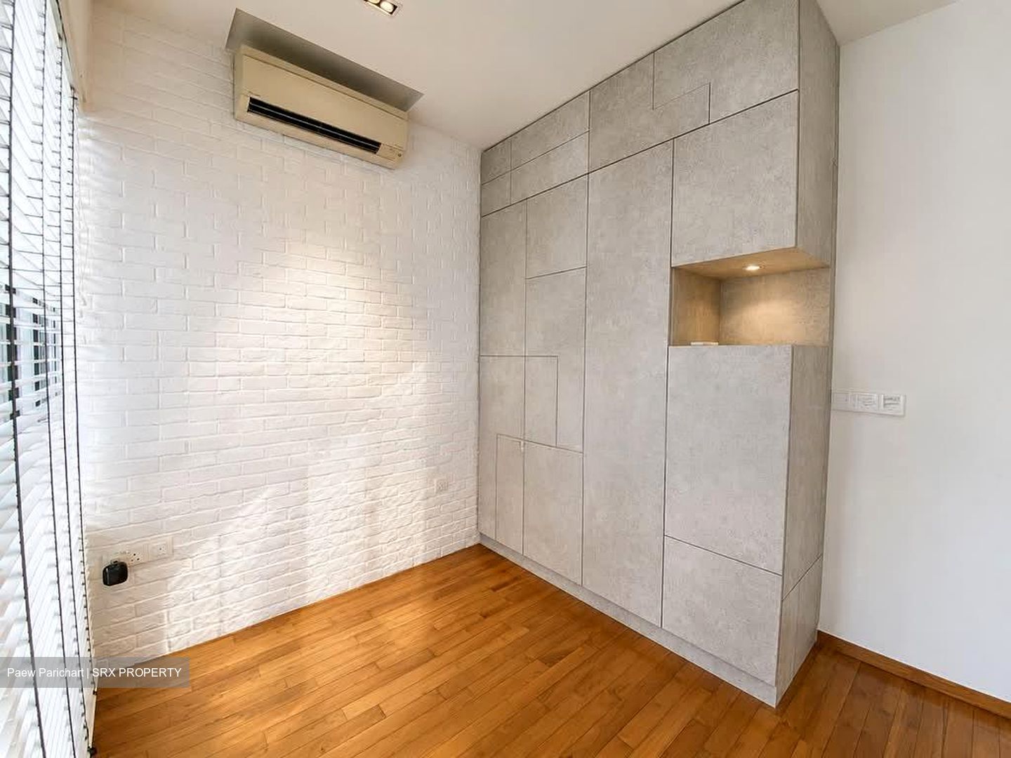 RV Suites (D10), Apartment #597606101